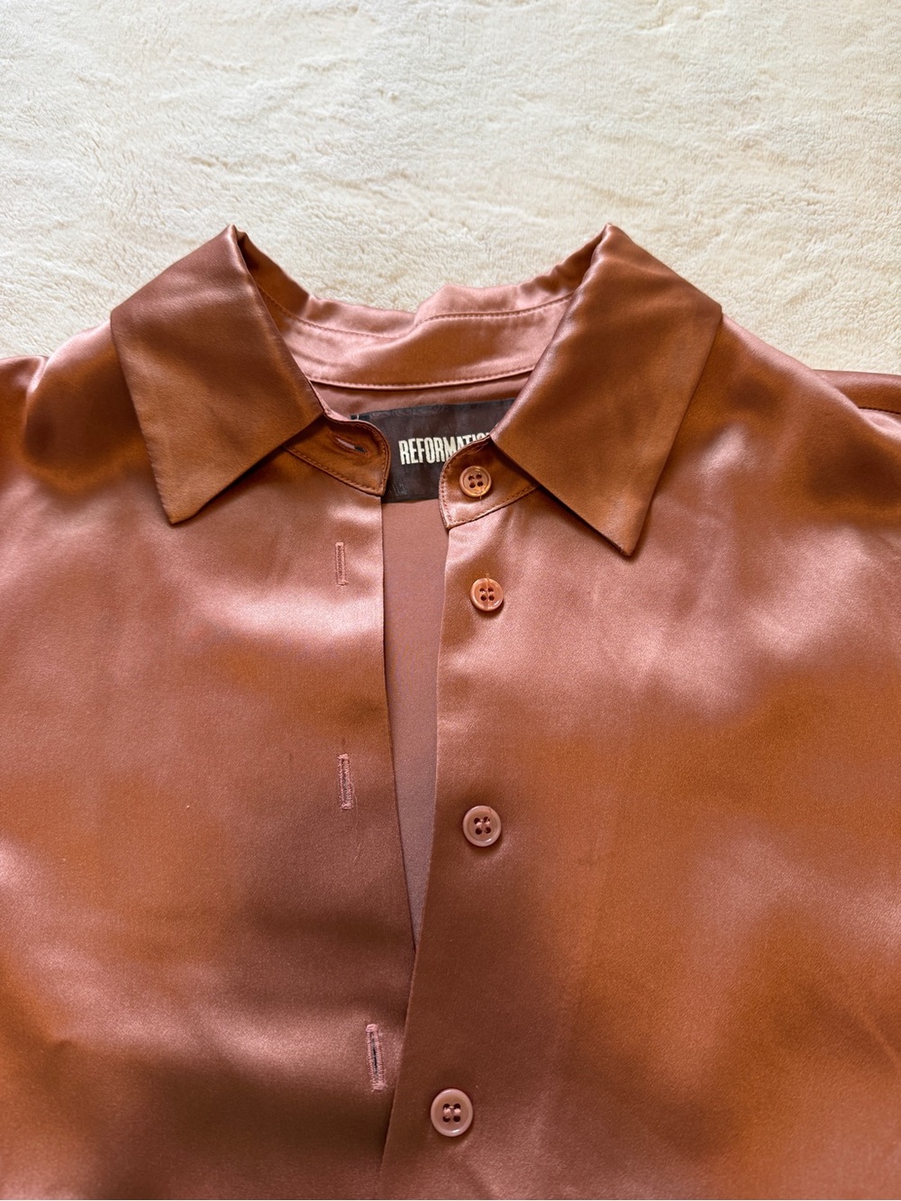 Reformation 100% Silk Pink Rust Button Up Top, XS (Many flaws see pics) - Picture 3 of 15